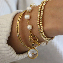 Load image into Gallery viewer, Freshwater Pearl Toggle Bracelet with Vintage Inspired Charm
